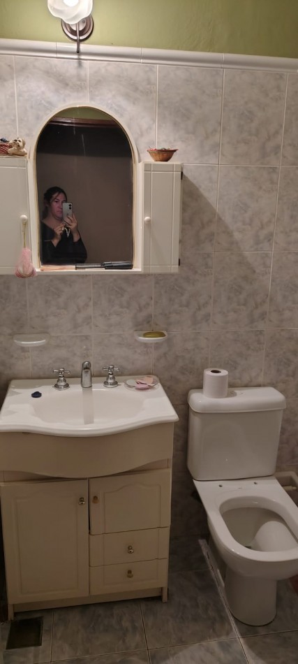 Imperdible!! Casa 4 dormitorios 2 baños- Excelente zona!!