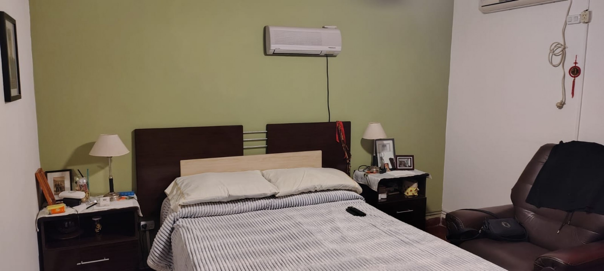 Imperdible!! Casa 4 dormitorios 2 baños- Excelente zona!!