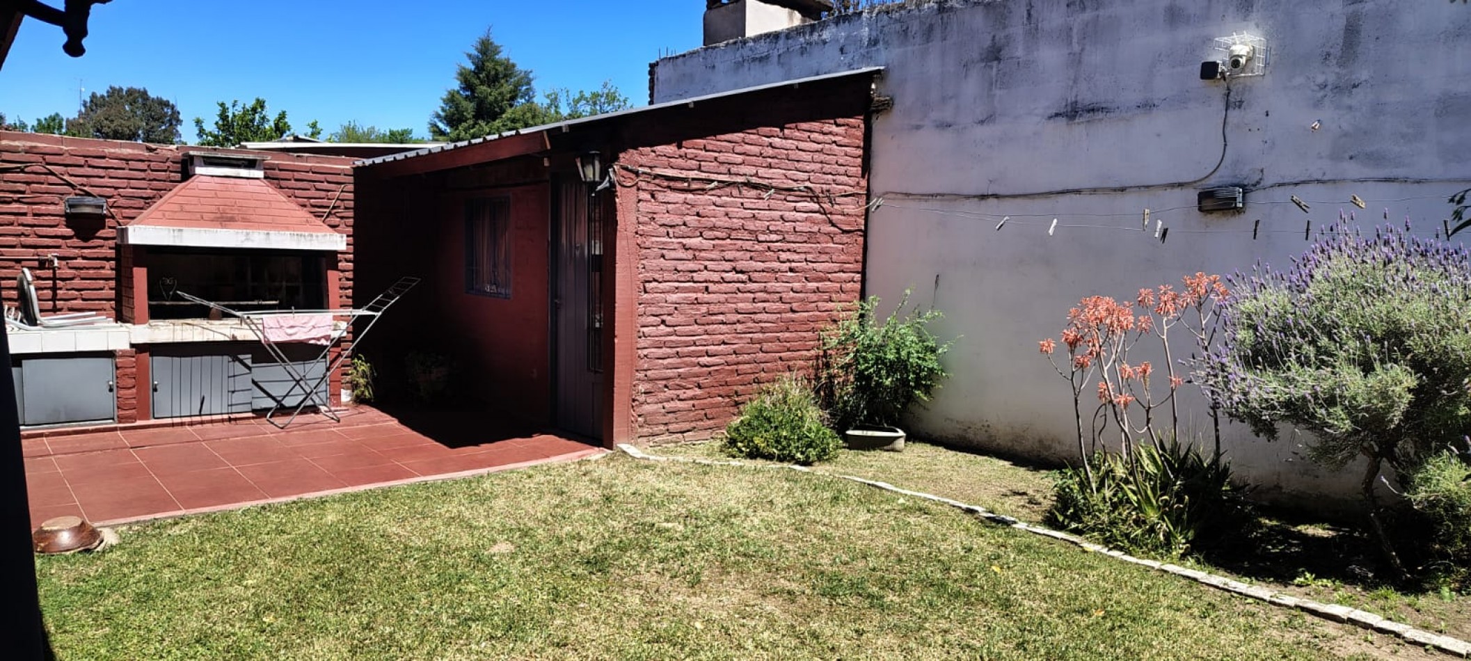 Imperdible!! Casa 4 dormitorios 2 baños- Excelente zona!!