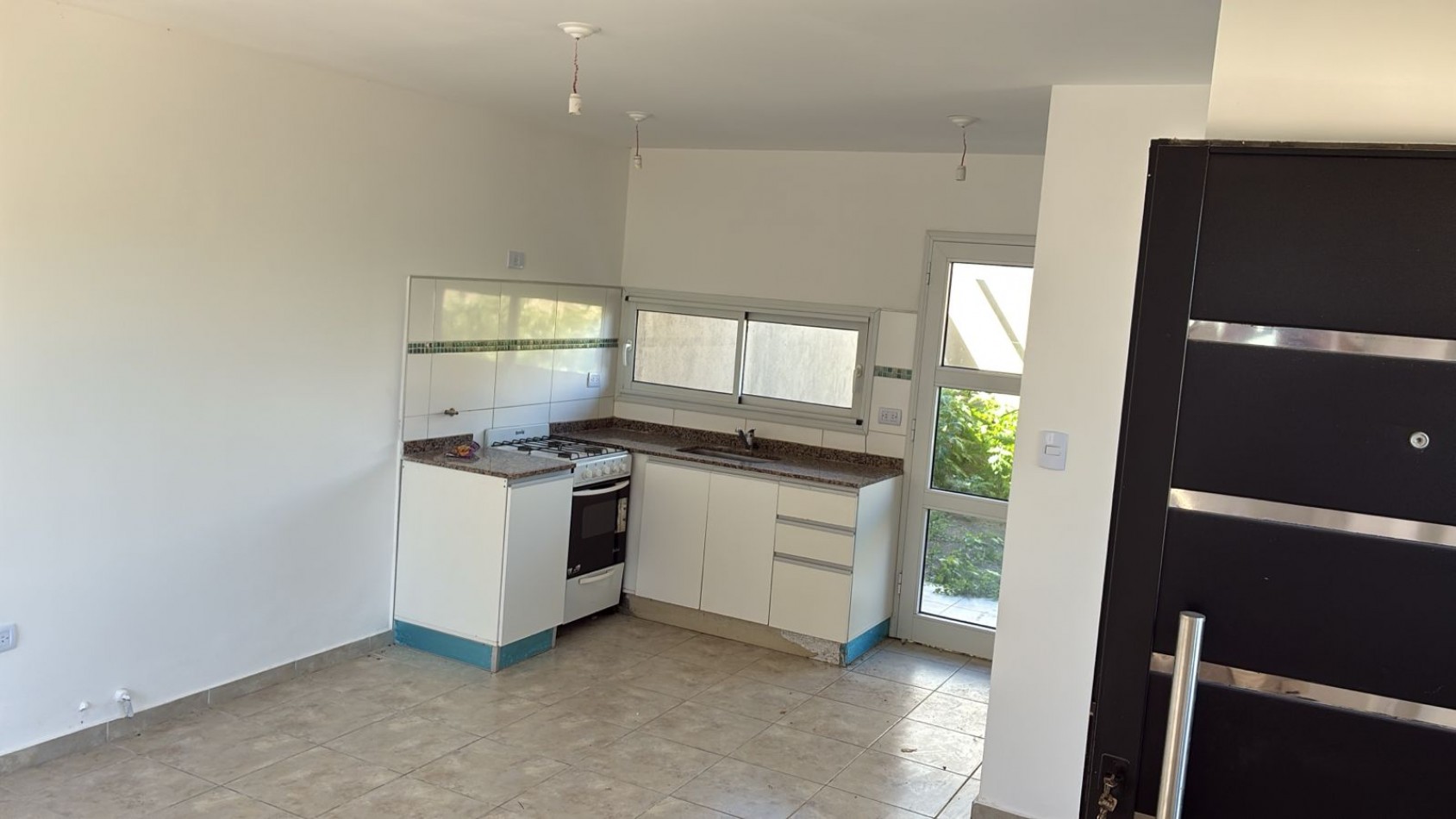 Espectacular! Duplex en Venta 2 Dorm. 2 Baños en Valle Cercano