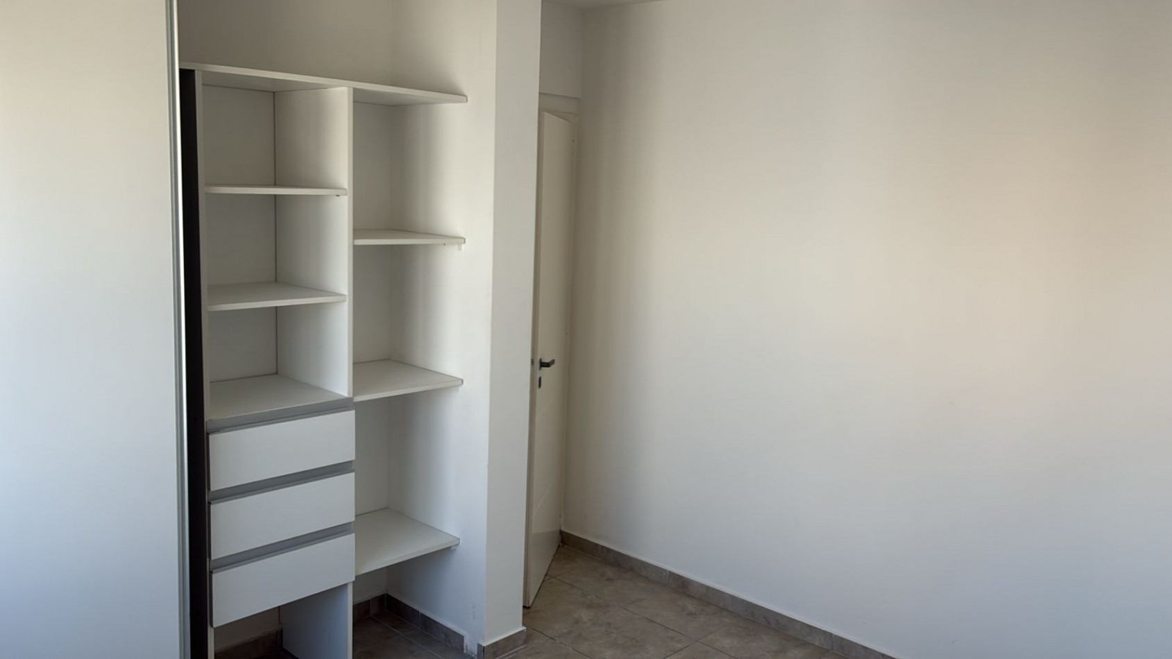 Espectacular! Duplex en Venta 2 Dorm. 2 Baños en Valle Cercano