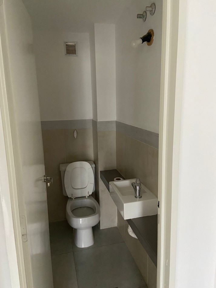 La Paya 2 - Tejas 2 -Alquiler excelente  Casa Triplex 