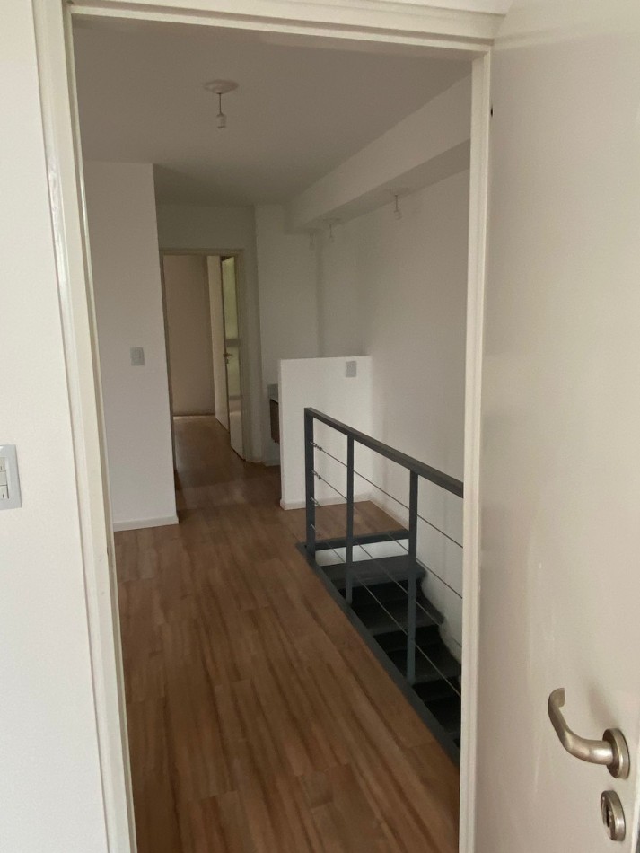 La Paya 2 - Tejas 2 -Alquiler excelente  Casa Triplex 