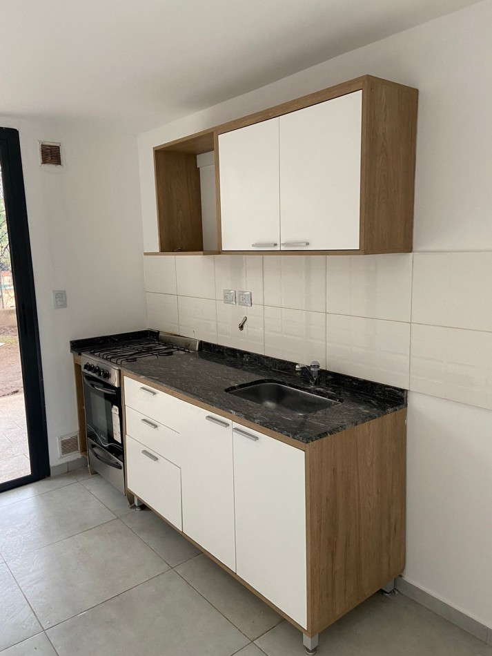 La Paya 2 - Tejas 2 -Alquiler excelente  Casa Triplex 