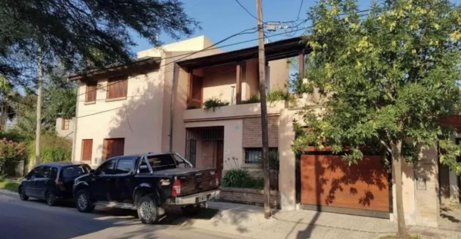 Villa Belgrano! En venta 4 dormitorios 2 baños, casa amplia con piscina!