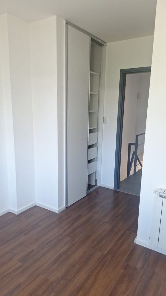 La Paya 1! En Venta Duplex 3 Dormitorios 2 banos, amplio!