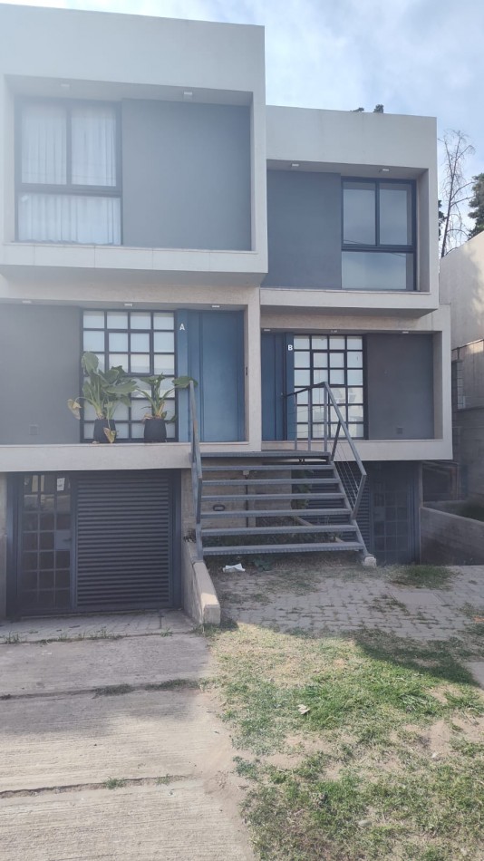 La Paya 2 - Tejas 2 -EN VENTA excelente Casa Triplex!