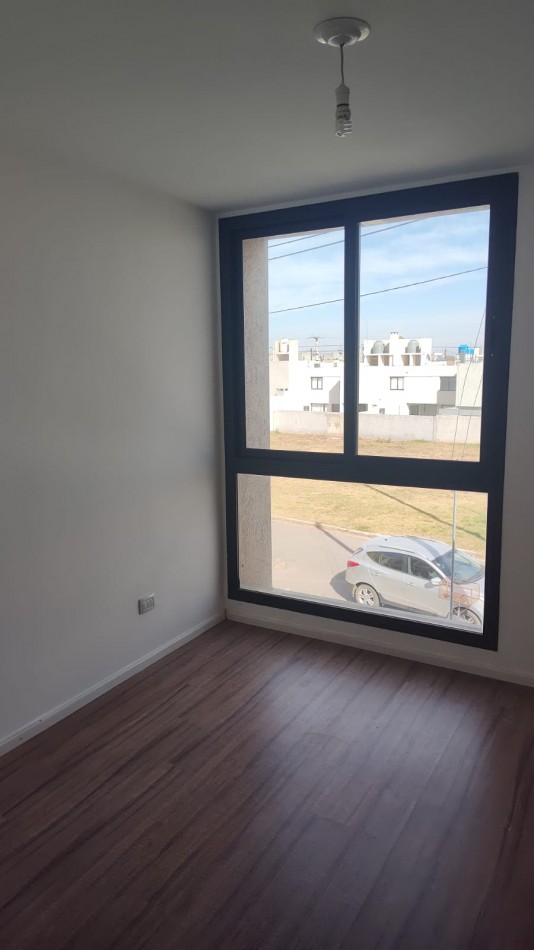La Paya 2 - Tejas 2 -EN VENTA excelente Casa Triplex!