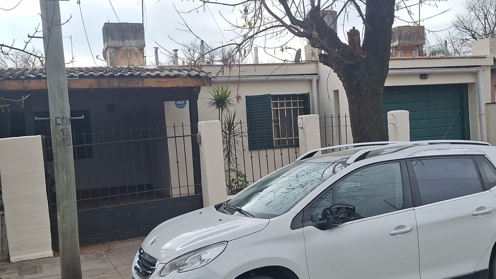 Imperdible!! Venta Casa 3 dormitorios 1 baños- Excelente zona!! APTO CREDITO