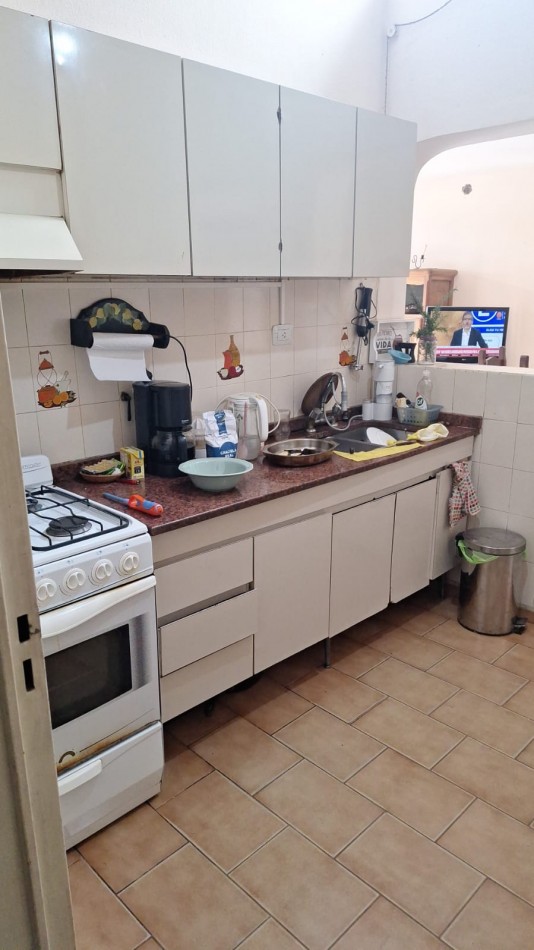 Imperdible!! Venta Casa 3 dormitorios 1 baños- Excelente zona!! APTO CREDITO