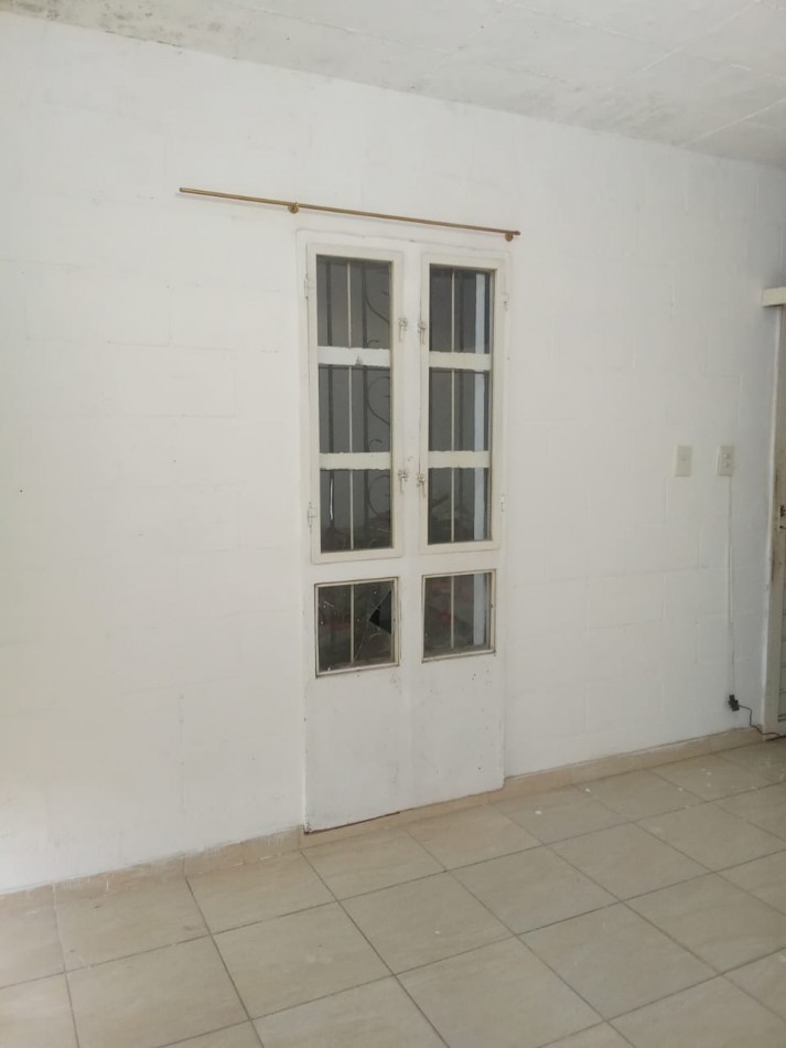 ALQUILER CASA 1 DORMITORIO EN CARRARA DE HORIZONTE C/LOCAL
