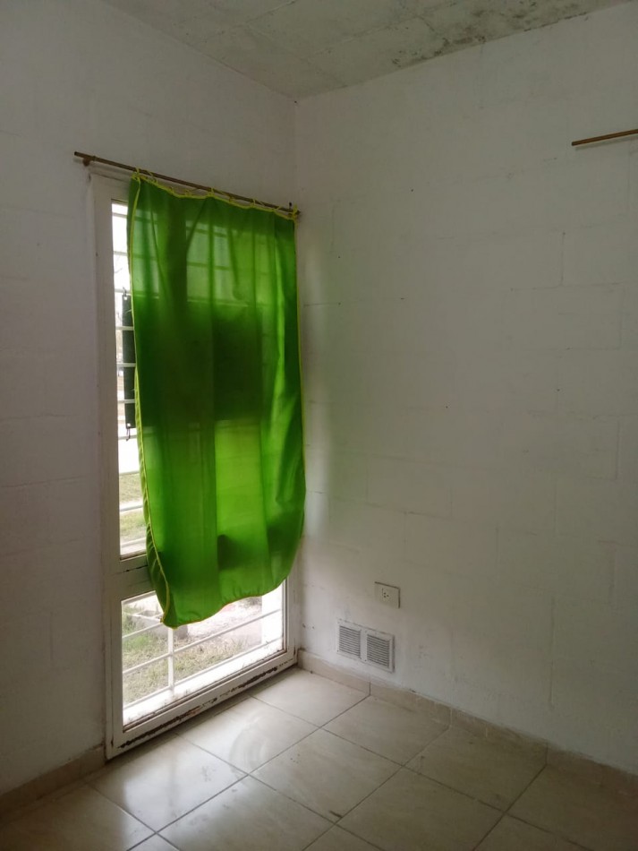 ALQUILER CASA 1 DORMITORIO EN CARRARA DE HORIZONTE C/LOCAL