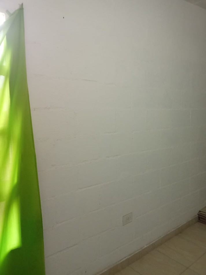 ALQUILER CASA 1 DORMITORIO EN CARRARA DE HORIZONTE C/LOCAL