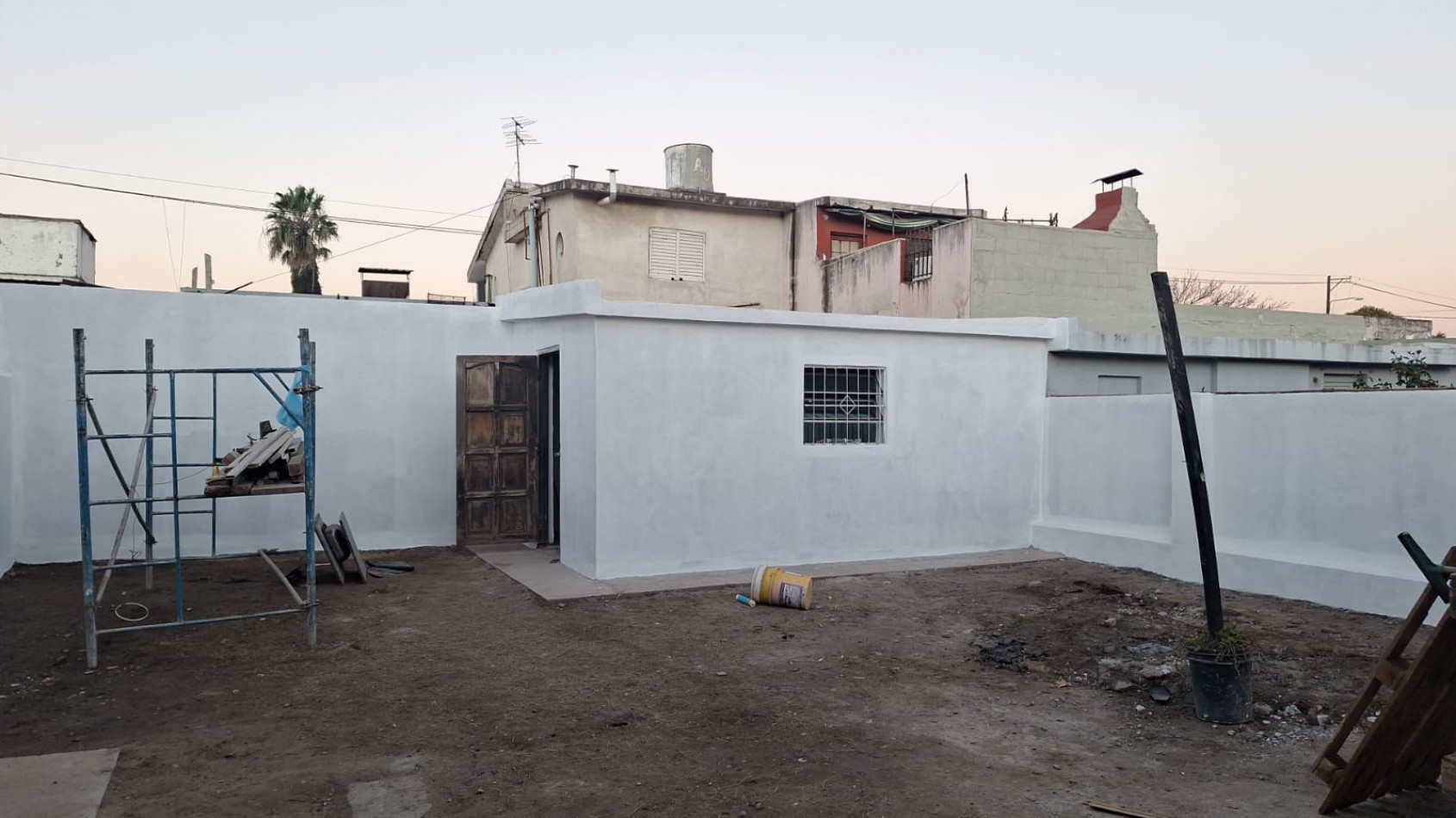 B° Emplame! ALQUILER casa 2 dormitorio, amplio patio!