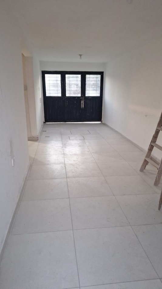 B° Emplame! ALQUILER casa 2 dormitorio, amplio patio!