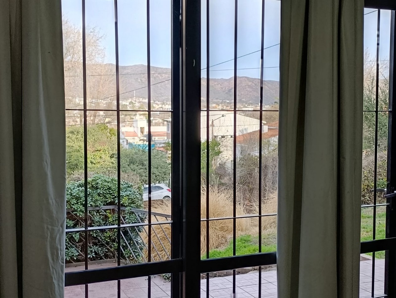 Excelente Carlos Paz! Casa en venta 2 dormitorios 1 baño Las Ensenadas
