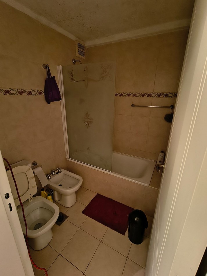 Alberdi! Excelente departamento 1 dormitorio 1 baño detalles de categoria!