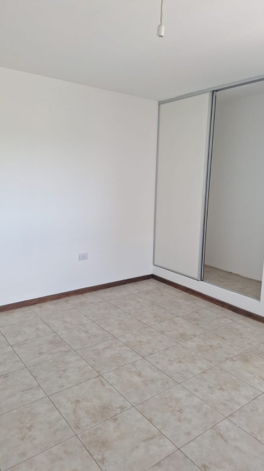 Matienzo! alquiler departamento 2 dormitorios c/ cochera techada MUY AMPLIO!
