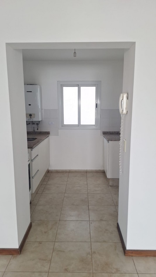 Matienzo! alquiler departamento 2 dormitorios c/ cochera techada MUY AMPLIO!