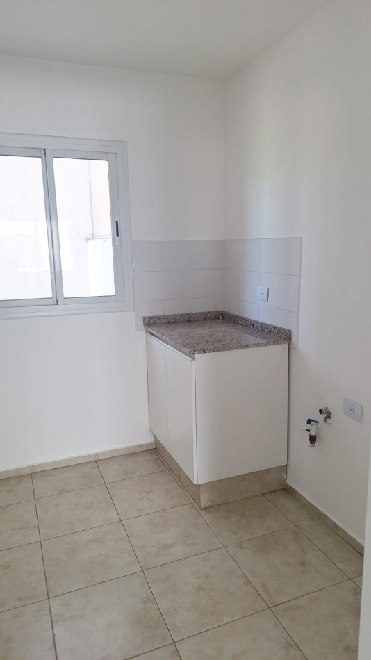 Matienzo! alquiler departamento 2 dormitorios c/ cochera techada MUY AMPLIO!