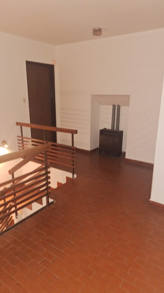 Oportunidad!! Barrio Colon! En venta Casa 3 dormitorios 2 baños