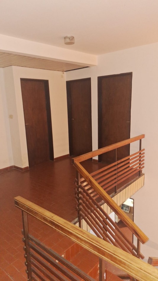Oportunidad!! Barrio Colon! En venta Casa 3 dormitorios 2 baños