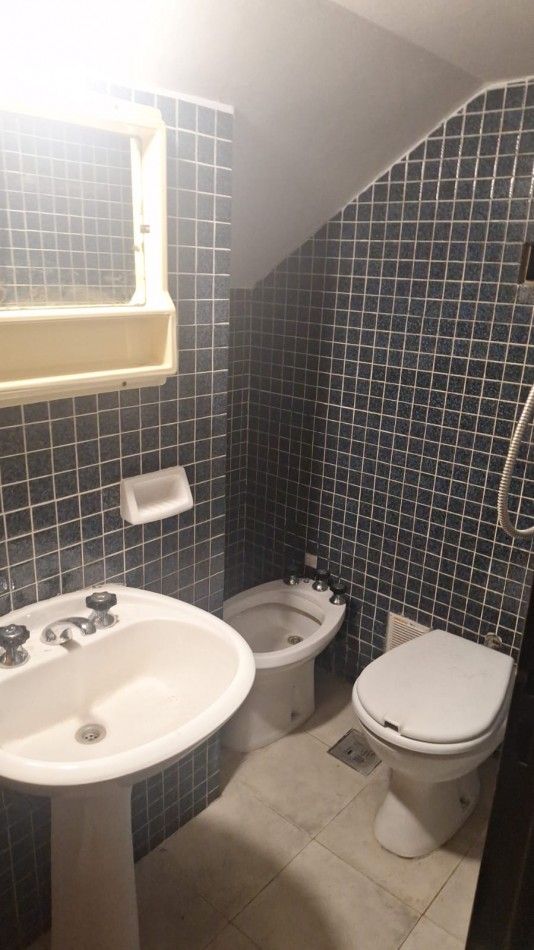 Oportunidad!! Barrio Colon! En venta Casa 3 dormitorios 2 baños