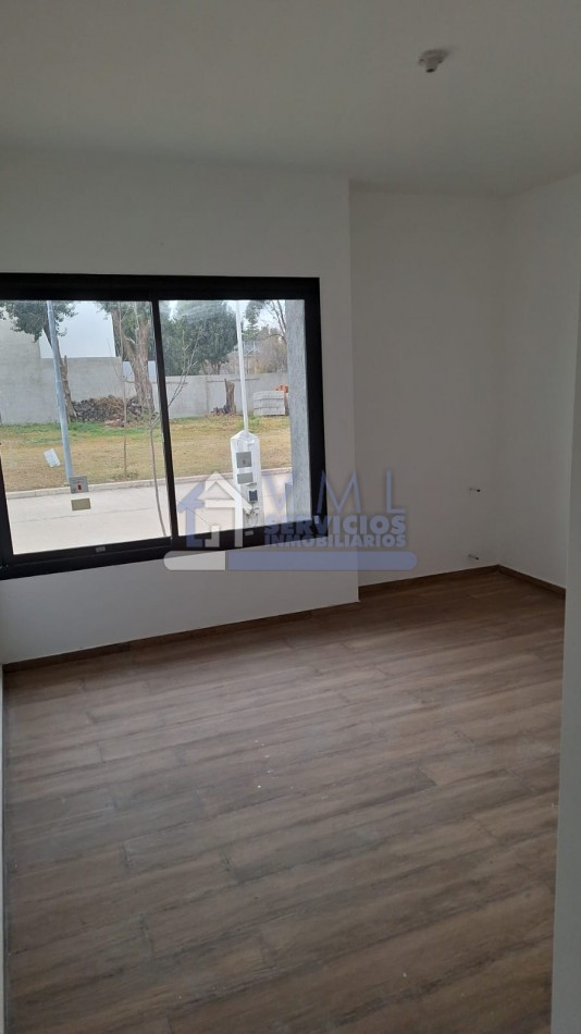 Oportunidad! Casa en Venta Jardin de Las Tejas A Estrenar! - 2 Dormitorios 2 baños