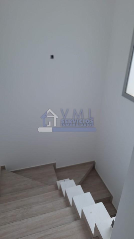 Oportunidad! Appto Bancor! Casa en Venta Jardin de Las Tejas - 3 Dormitorios 3 baños