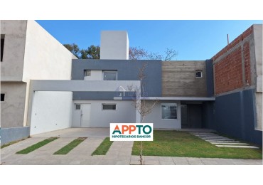 Oportunidad! Casa en Venta Jardin de Las Tejas - 2 Plantas 3 Dormitorios