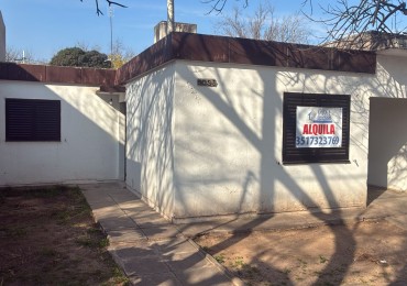 Imperdible!! Alquiler Casa 2 dormitorios 1 baño- Excelente zona!!