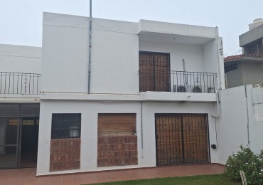 Oportunidad!! Barrio Colon! En venta Casa 3 dormitorios 2 baños